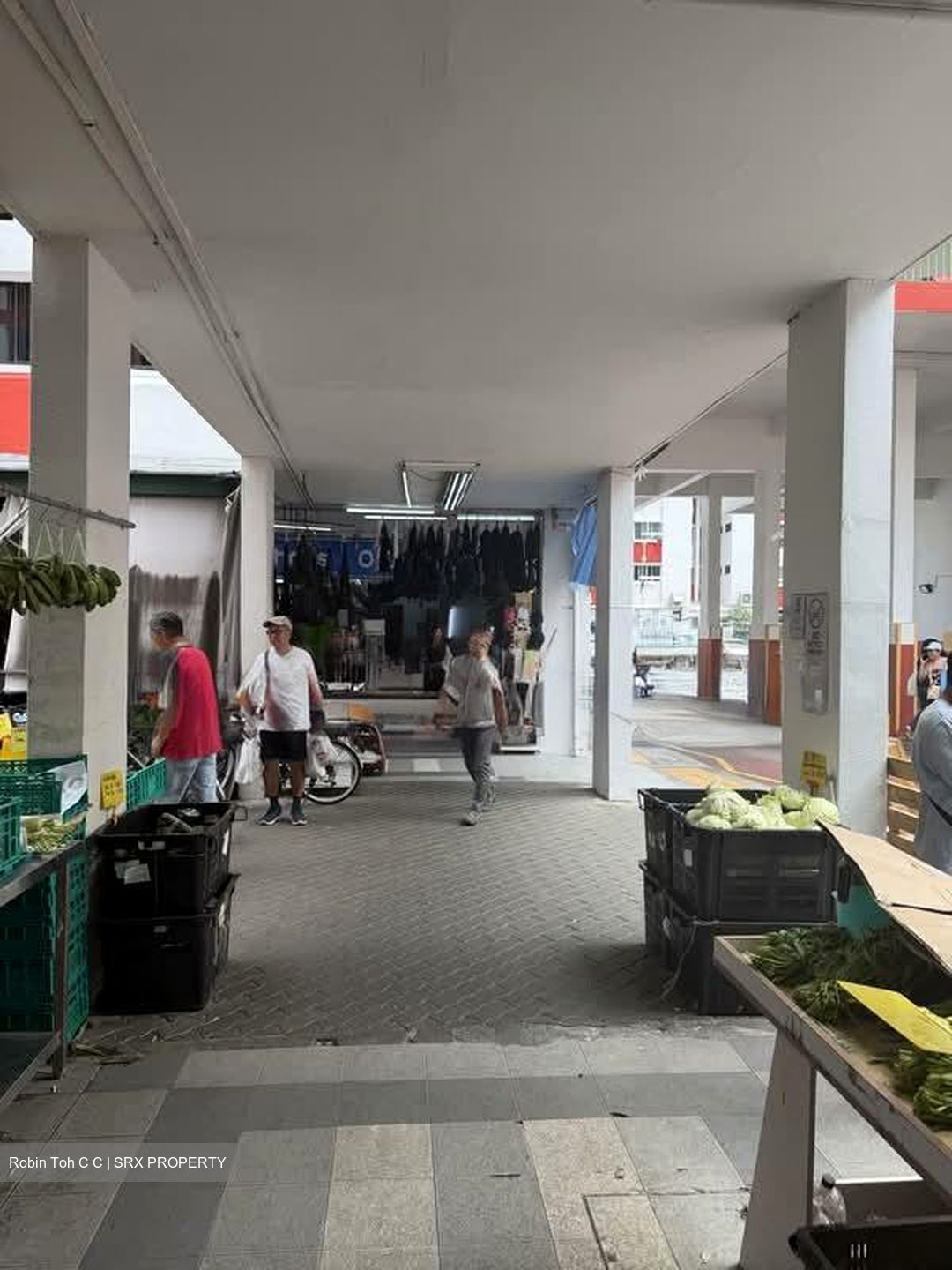 Hougang Avenue 1 (D19), Shop House #571283071